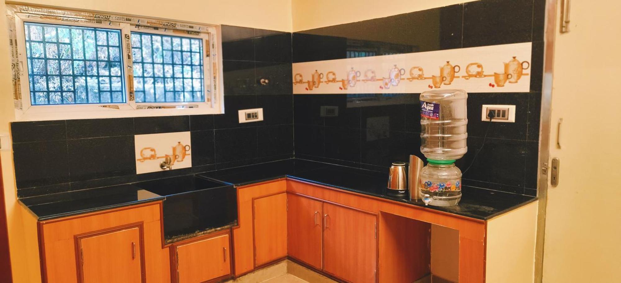 Royal Black Pepper Cottage 埃尔加德 外观 照片